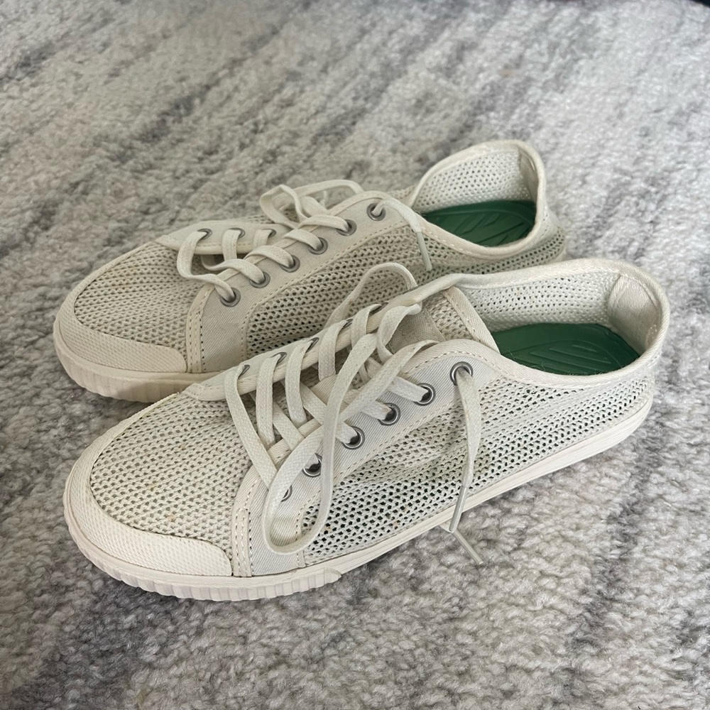 Tretorn Slide on shoes